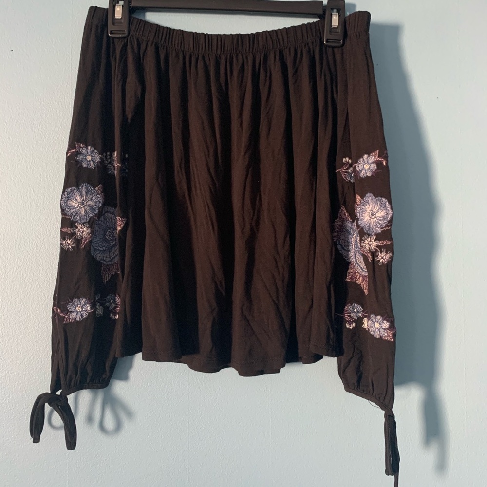 Long sleeve off the shoulder top